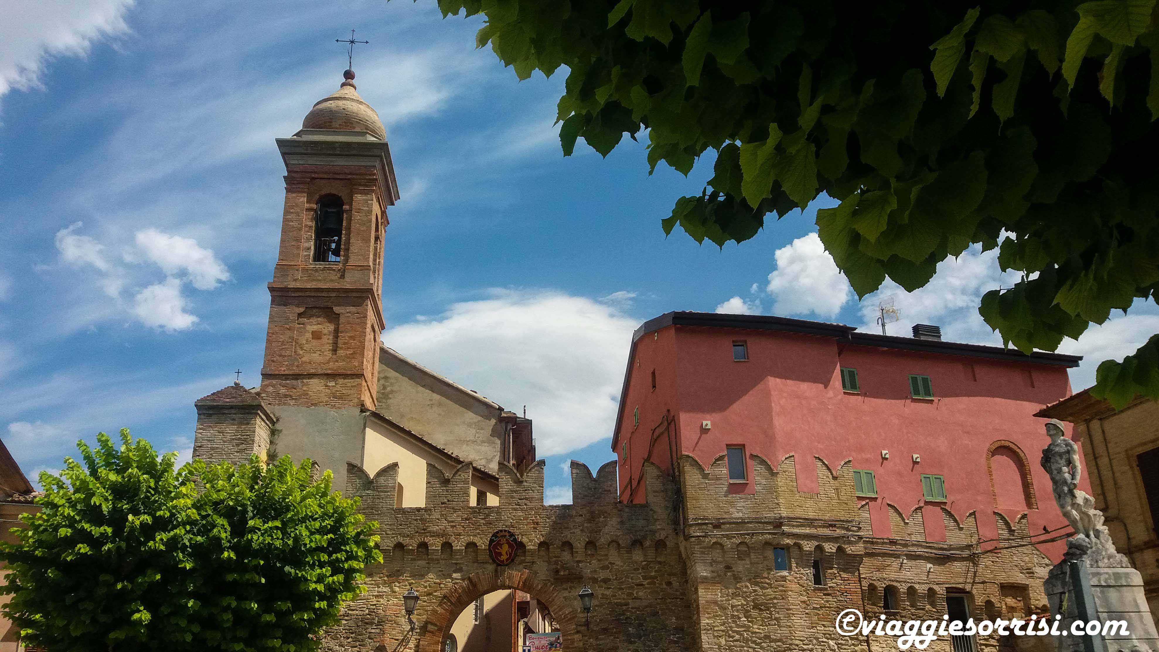 ingresso paese poggio san marcello