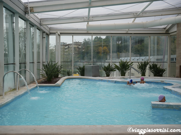 piscine theia interne