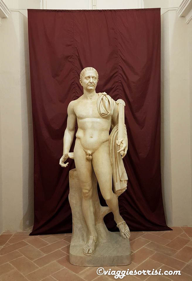 statua del traiano ostra vetere