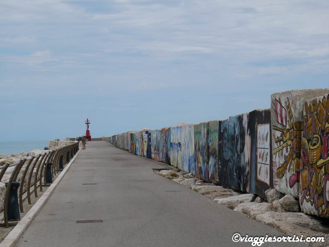 mam di san benedetto murales mam di san benedetto murales