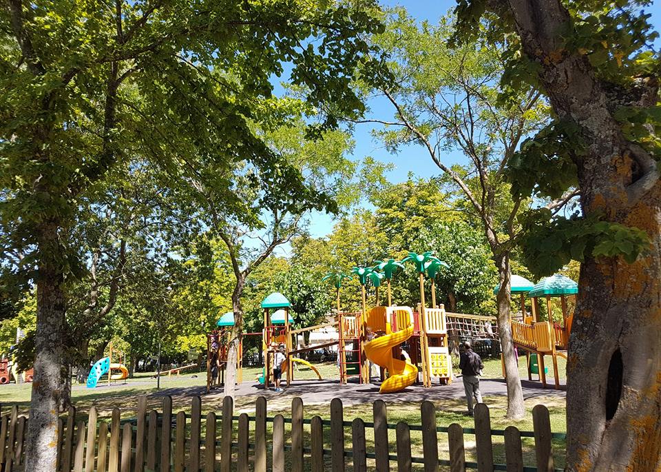 parco giochi cingoli