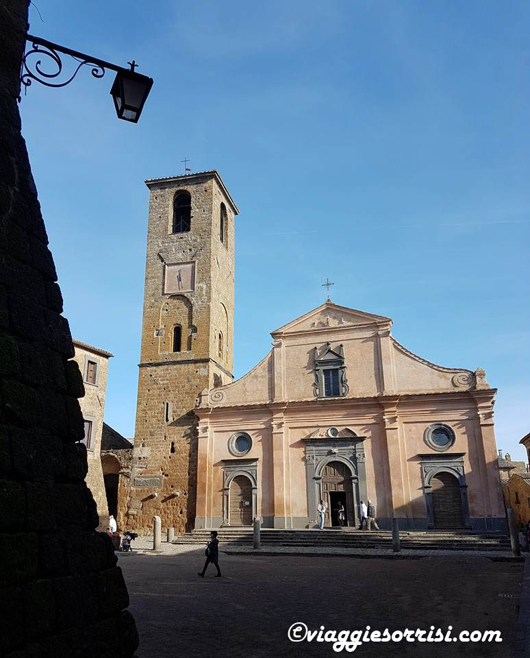 civita di bagnoregio chiesa