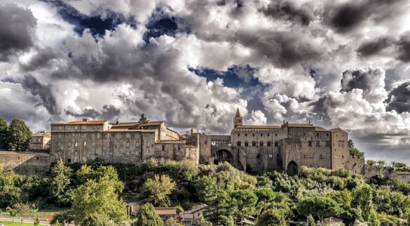 viterbo cosa vedere
