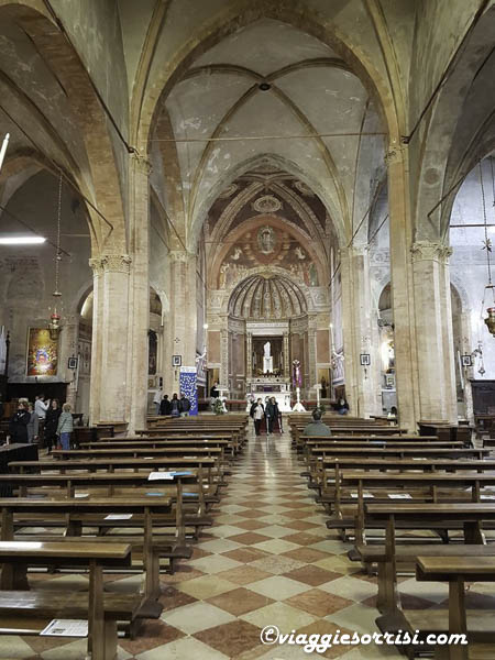 santuario madonna della salute interno
