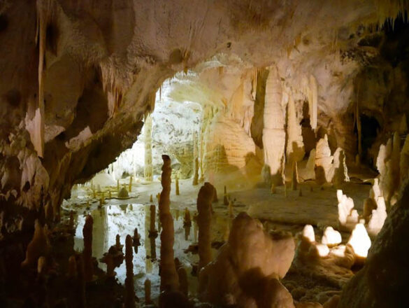 grotte di frasassi genga