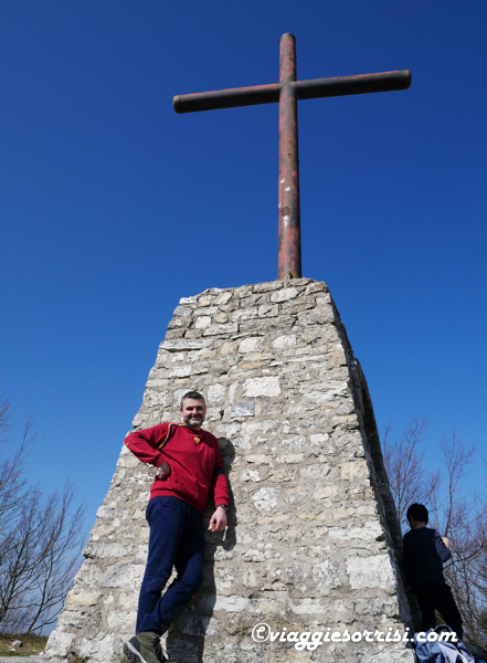 in cima monte revellone