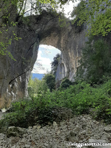 antiteatro naturale arco di fondarca