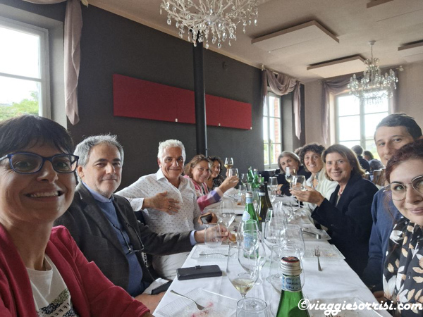 lamoretti a tavola tour il mito della malvasia