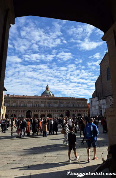 piazza maggiore bologna