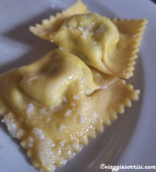 tortelli di erbetta della tradizione parm
