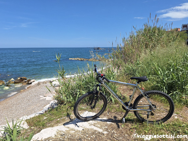 via verde dei trabocchi in bici