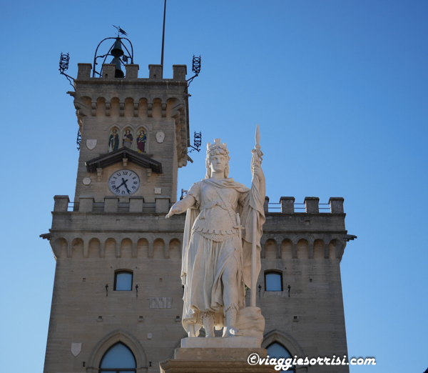 san marino statua della libertà